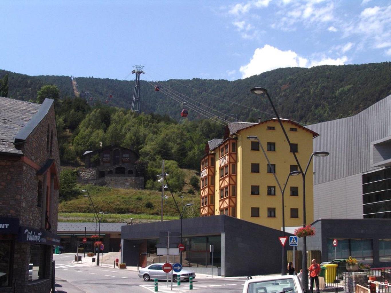 Font Andorra Hostel La Massana Buitenkant foto